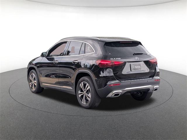 new 2026 Mercedes-Benz GLA 250 car, priced at $49,160