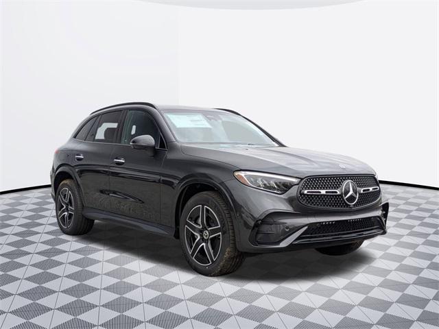 new 2025 Mercedes-Benz GLC 300 car, priced at $60,785