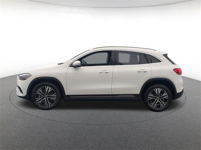 new 2025 Mercedes-Benz GLA 250 car, priced at $44,250