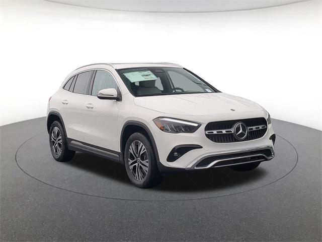 new 2025 Mercedes-Benz GLA 250 car, priced at $44,250