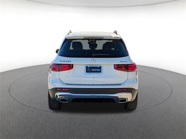 new 2025 Mercedes-Benz GLB 250 car, priced at $49,595