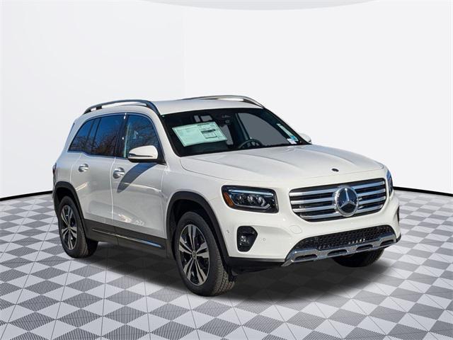 new 2025 Mercedes-Benz GLB 250 car, priced at $49,595