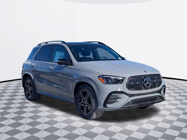 new 2025 Mercedes-Benz GLE 450 car, priced at $84,530