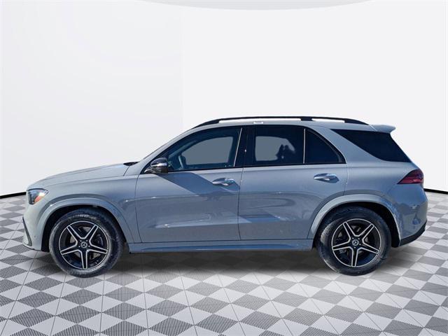 new 2025 Mercedes-Benz GLE 450 car, priced at $84,530