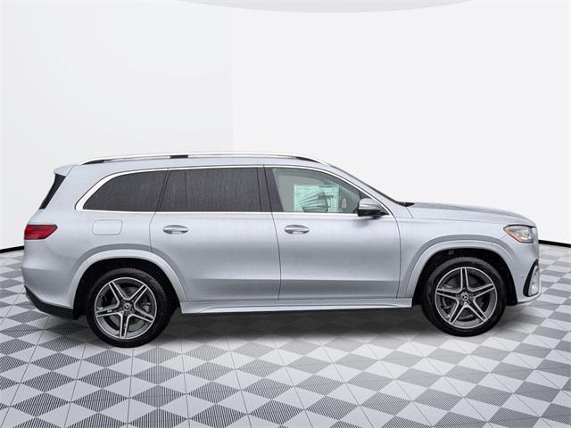 new 2025 Mercedes-Benz GLS 450 car, priced at $100,545