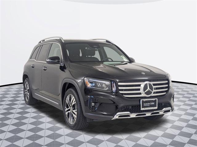 used 2024 Mercedes-Benz GLB 250 car, priced at $42,900