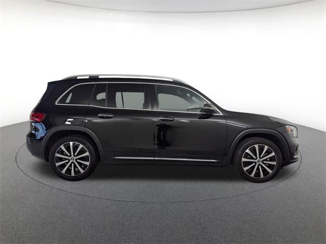 used 2022 Mercedes-Benz GLB 250 car, priced at $31,900