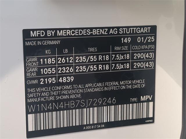 new 2025 Mercedes-Benz GLA 250 car, priced at $44,250