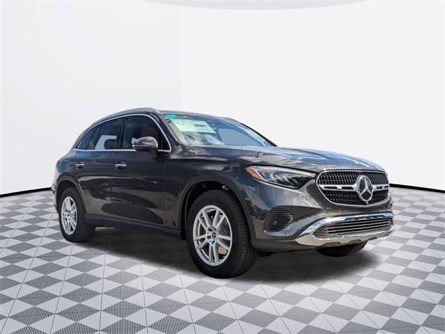 new 2025 Mercedes-Benz GLC 300 car, priced at $57,235