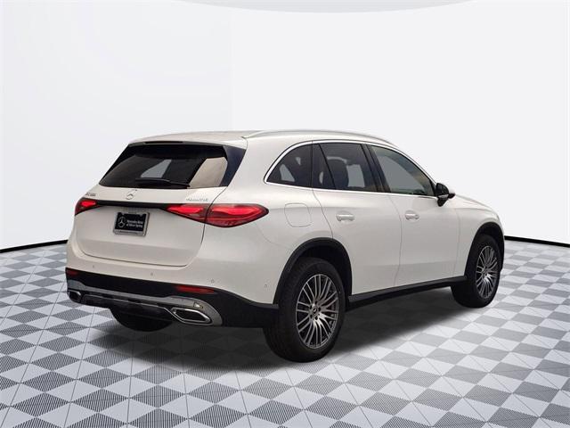 new 2025 Mercedes-Benz GLC 300 car, priced at $57,210