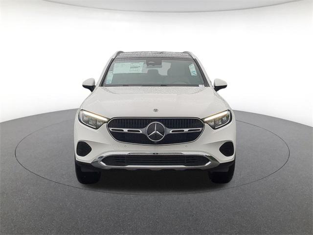 new 2025 Mercedes-Benz GLC 300 car, priced at $54,185