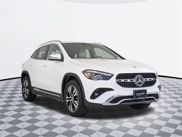 used 2025 Mercedes-Benz GLA 250 car, priced at $42,900