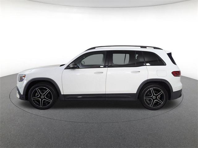 used 2021 Mercedes-Benz GLB 250 car, priced at $29,900