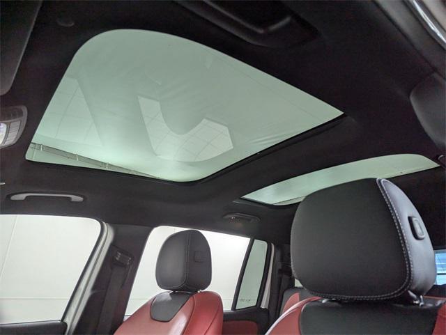 used 2021 Mercedes-Benz GLB 250 car, priced at $29,900