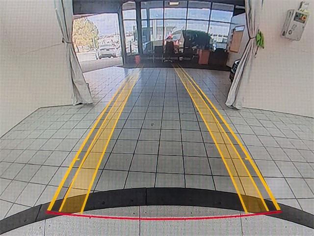 used 2021 Mercedes-Benz GLB 250 car, priced at $29,900