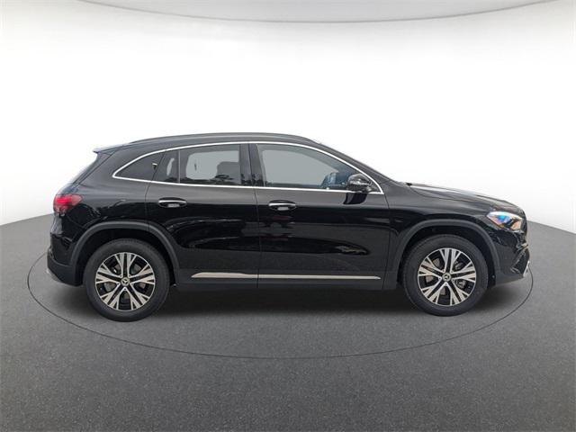 new 2026 Mercedes-Benz GLA 250 car, priced at $49,680