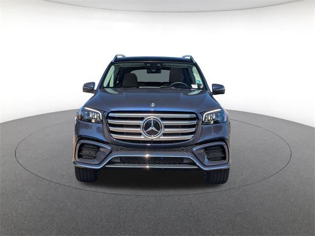 new 2026 Mercedes-Benz GLS 450 car, priced at $103,195