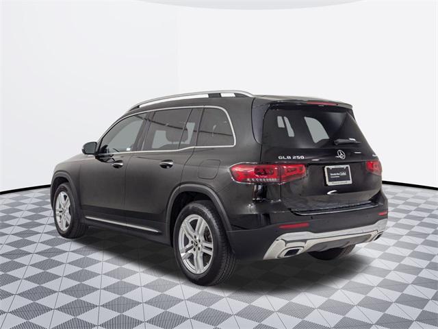 used 2021 Mercedes-Benz GLB 250 car, priced at $29,900