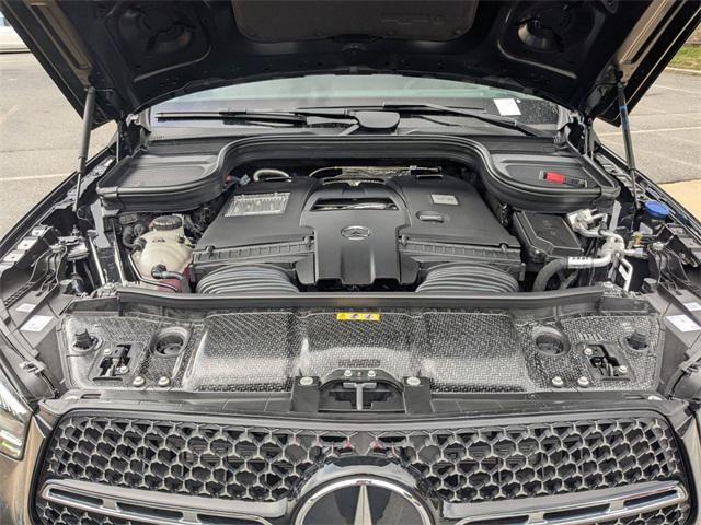 new 2026 Mercedes-Benz GLE 580 car, priced at $98,595