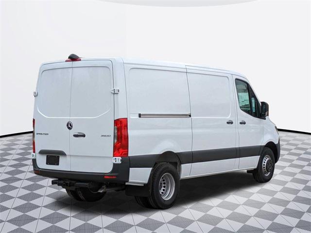 new 2024 Mercedes-Benz Sprinter 3500 car, priced at $61,755