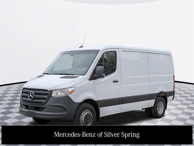 new 2024 Mercedes-Benz Sprinter 3500 car, priced at $61,755