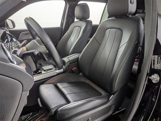 used 2022 Mercedes-Benz GLB 250 car, priced at $30,900