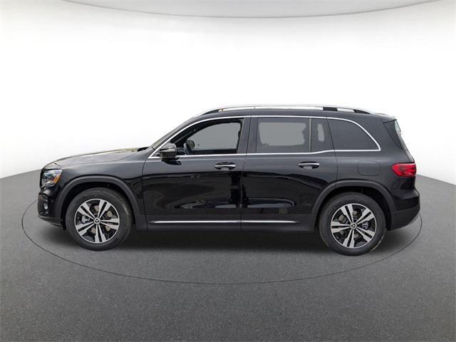 new 2025 Mercedes-Benz GLB 250 car, priced at $49,595