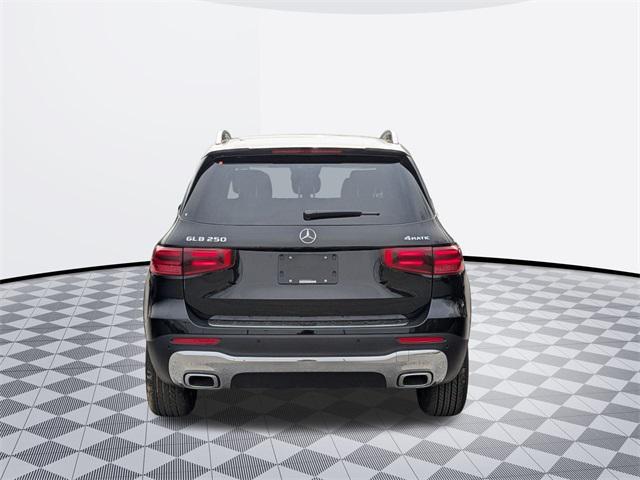 new 2025 Mercedes-Benz GLB 250 car, priced at $49,595