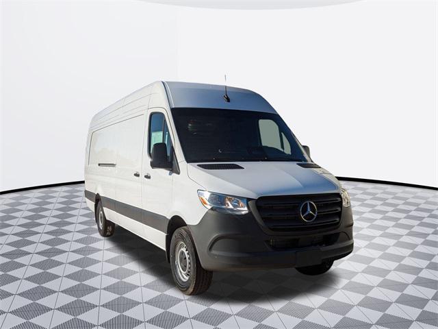 new 2025 Mercedes-Benz Sprinter 2500 car, priced at $69,804