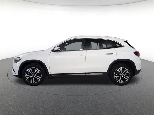 used 2025 Mercedes-Benz GLA 250 car, priced at $40,900