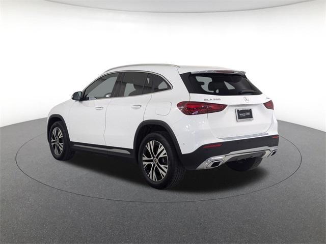 used 2025 Mercedes-Benz GLA 250 car, priced at $40,900
