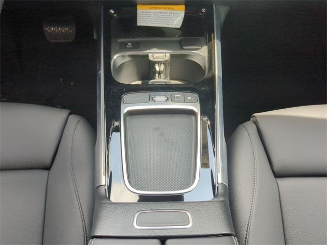 new 2025 Mercedes-Benz GLB 250 car, priced at $52,895