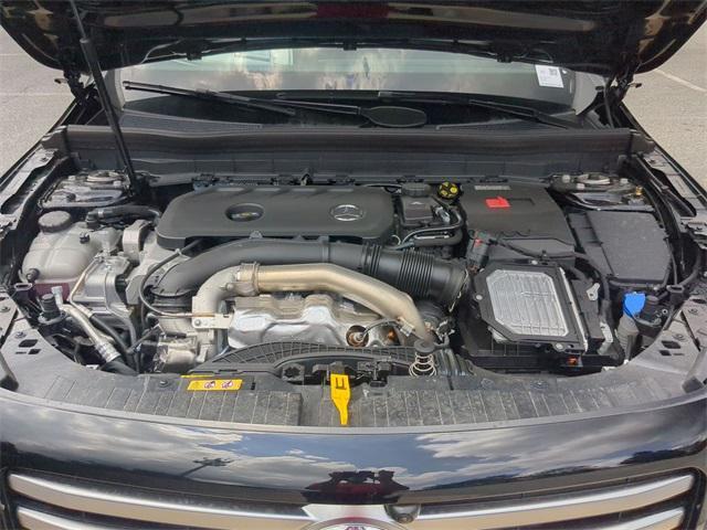 new 2025 Mercedes-Benz GLB 250 car, priced at $52,895