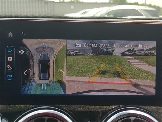 new 2025 Mercedes-Benz GLB 250 car, priced at $52,895