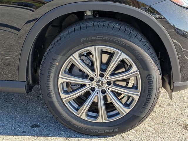 new 2026 Mercedes-Benz GLC 300 car, priced at $57,685