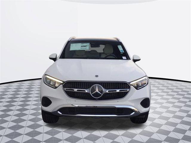 new 2025 Mercedes-Benz GLC 300 car, priced at $57,465