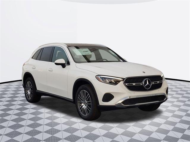 new 2025 Mercedes-Benz GLC 300 car, priced at $57,465