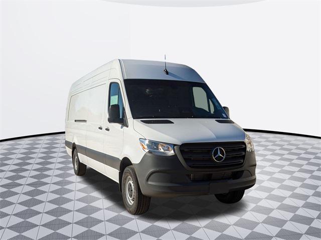 new 2025 Mercedes-Benz Sprinter 2500 car, priced at $66,129