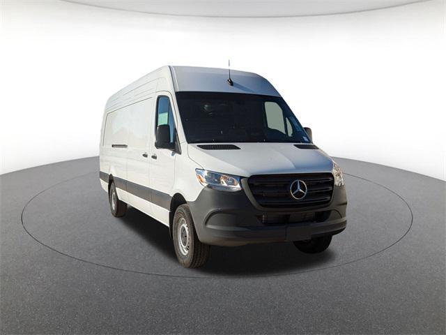 new 2025 Mercedes-Benz Sprinter 2500 car, priced at $66,129
