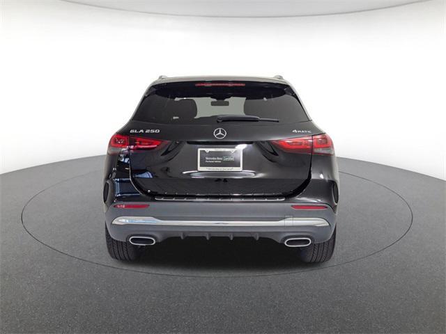 used 2022 Mercedes-Benz GLA 250 car, priced at $31,900