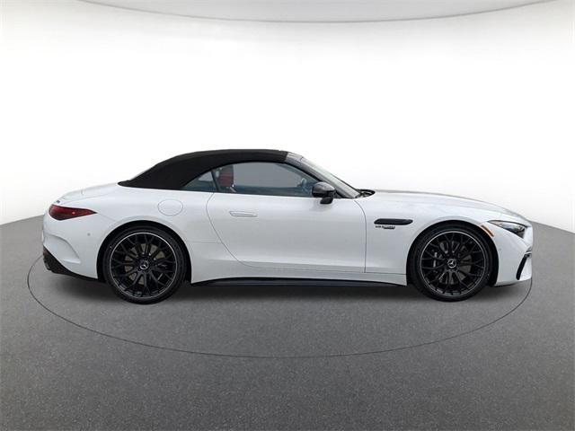 new 2025 Mercedes-Benz AMG SL 55 car, priced at $172,450