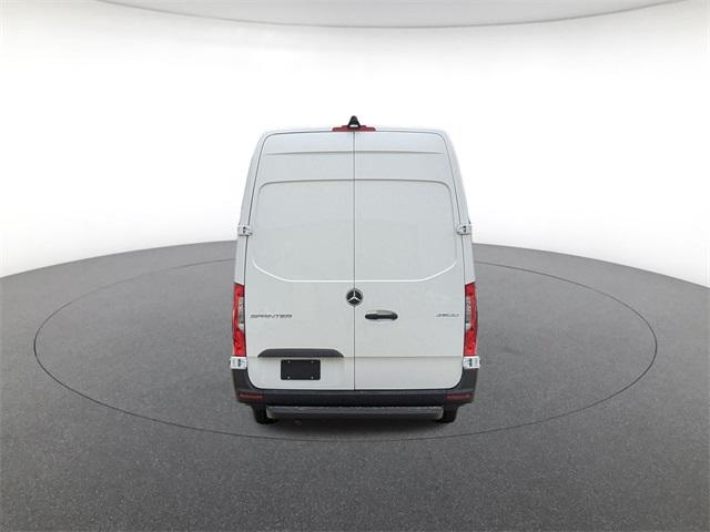 new 2025 Mercedes-Benz Sprinter 2500 car, priced at $66,129