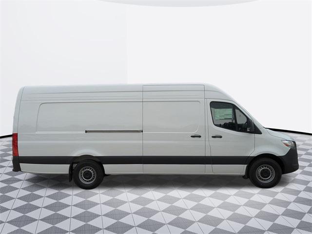 new 2025 Mercedes-Benz Sprinter 2500 car, priced at $66,129