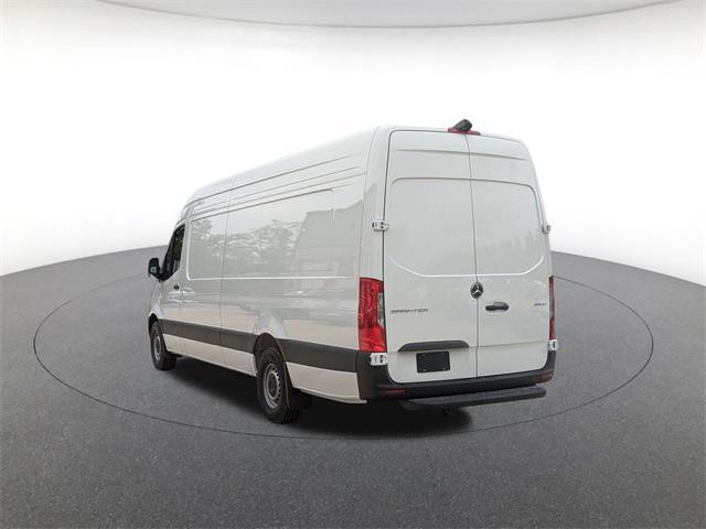 new 2025 Mercedes-Benz Sprinter 2500 car, priced at $66,129