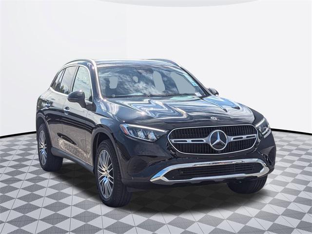 new 2025 Mercedes-Benz GLC 300 car, priced at $57,465