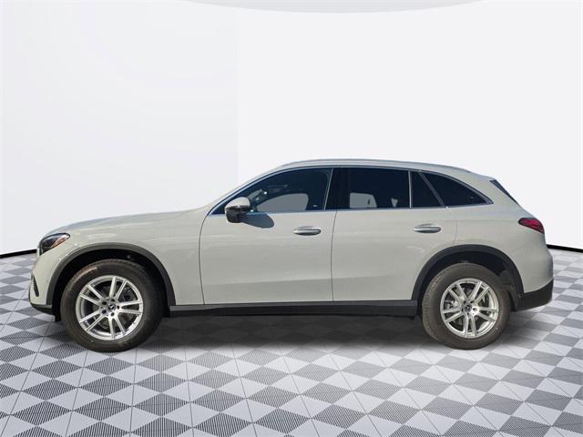 new 2025 Mercedes-Benz GLC 300 car, priced at $58,485