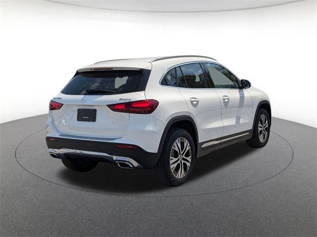 new 2025 Mercedes-Benz GLA 250 car, priced at $44,250
