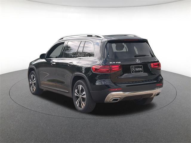 new 2025 Mercedes-Benz GLB 250 car, priced at $51,590