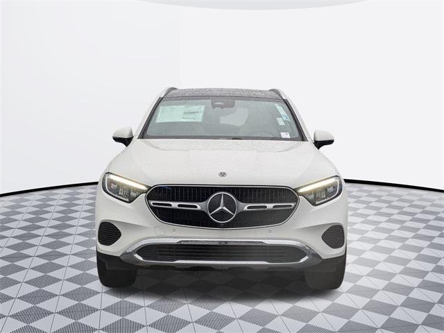 new 2025 Mercedes-Benz GLC 300 car, priced at $58,345