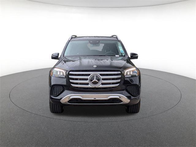 new 2026 Mercedes-Benz GLS 450 car, priced at $93,015